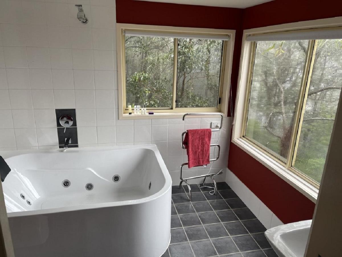 Tambaridge Bed & Breakfast Eagle Heights Экстерьер фото