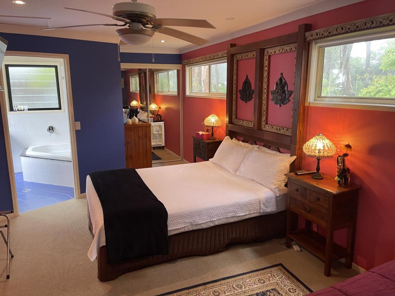 Tambaridge Bed & Breakfast Eagle Heights Экстерьер фото